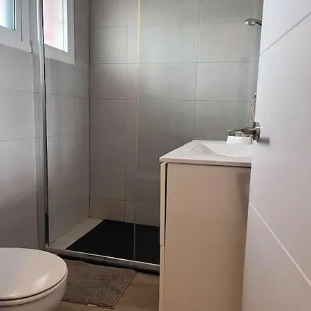 Design Seaview Flat Next To Yumbo 普拉亚戴尔雷安格莱斯