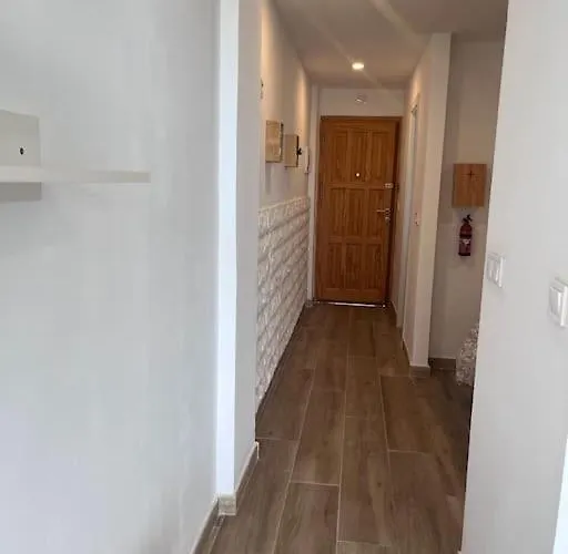 Apartment Design Seaview Flat Next To Yumbo